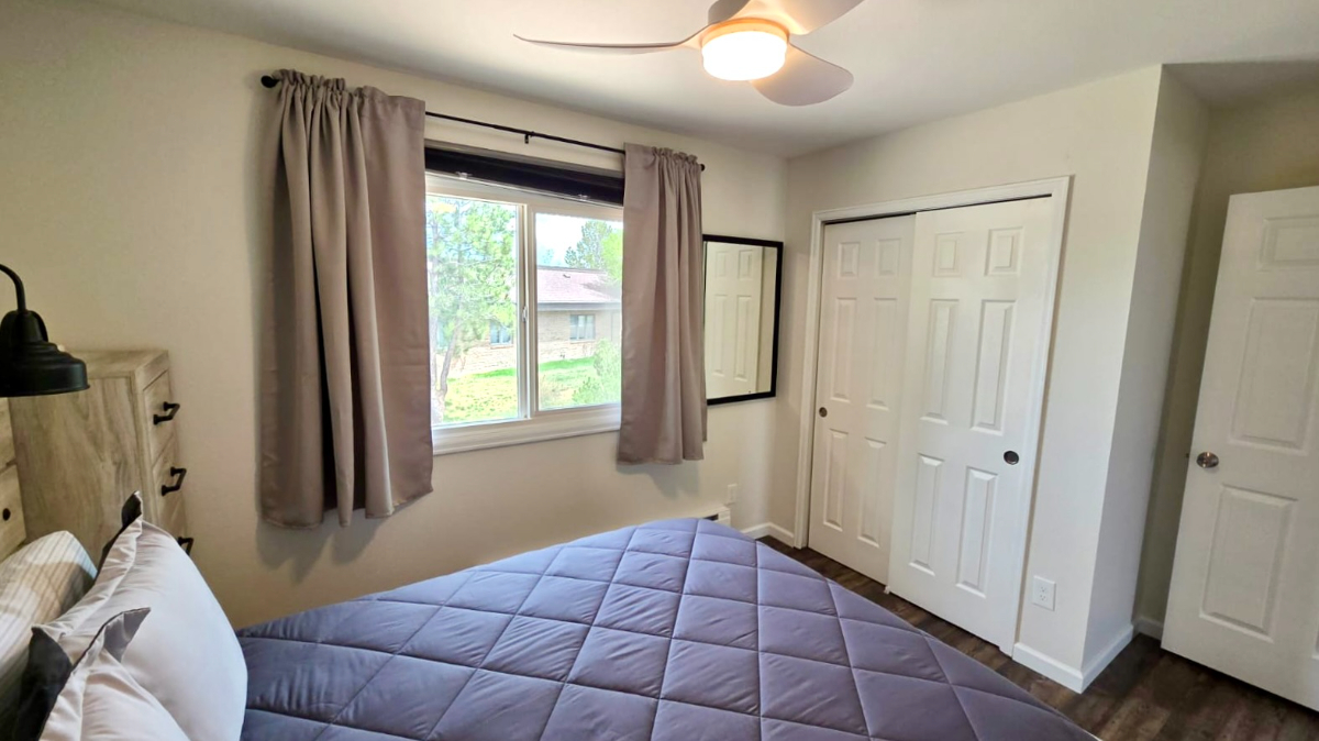 Stylish 2BR Apartment - Photo 11