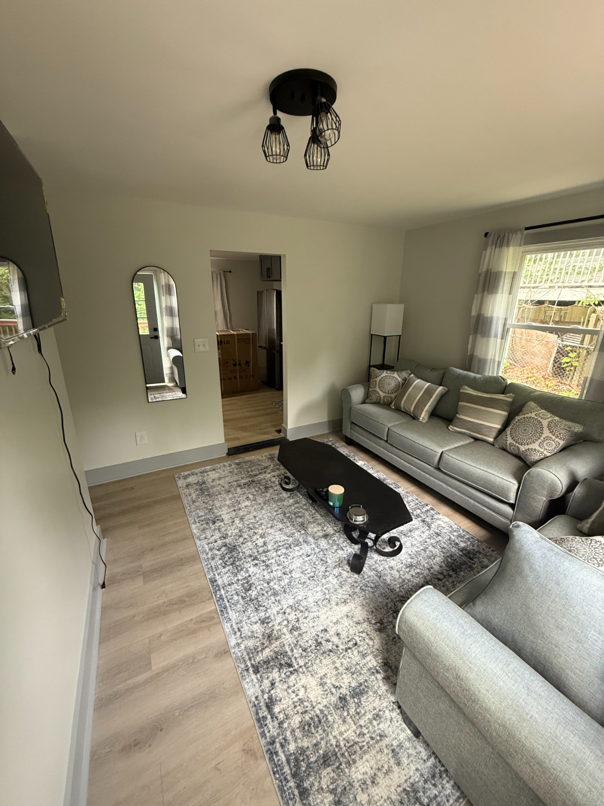 Newly Remodeled Fourplex in Oak Ridge - Photo 3