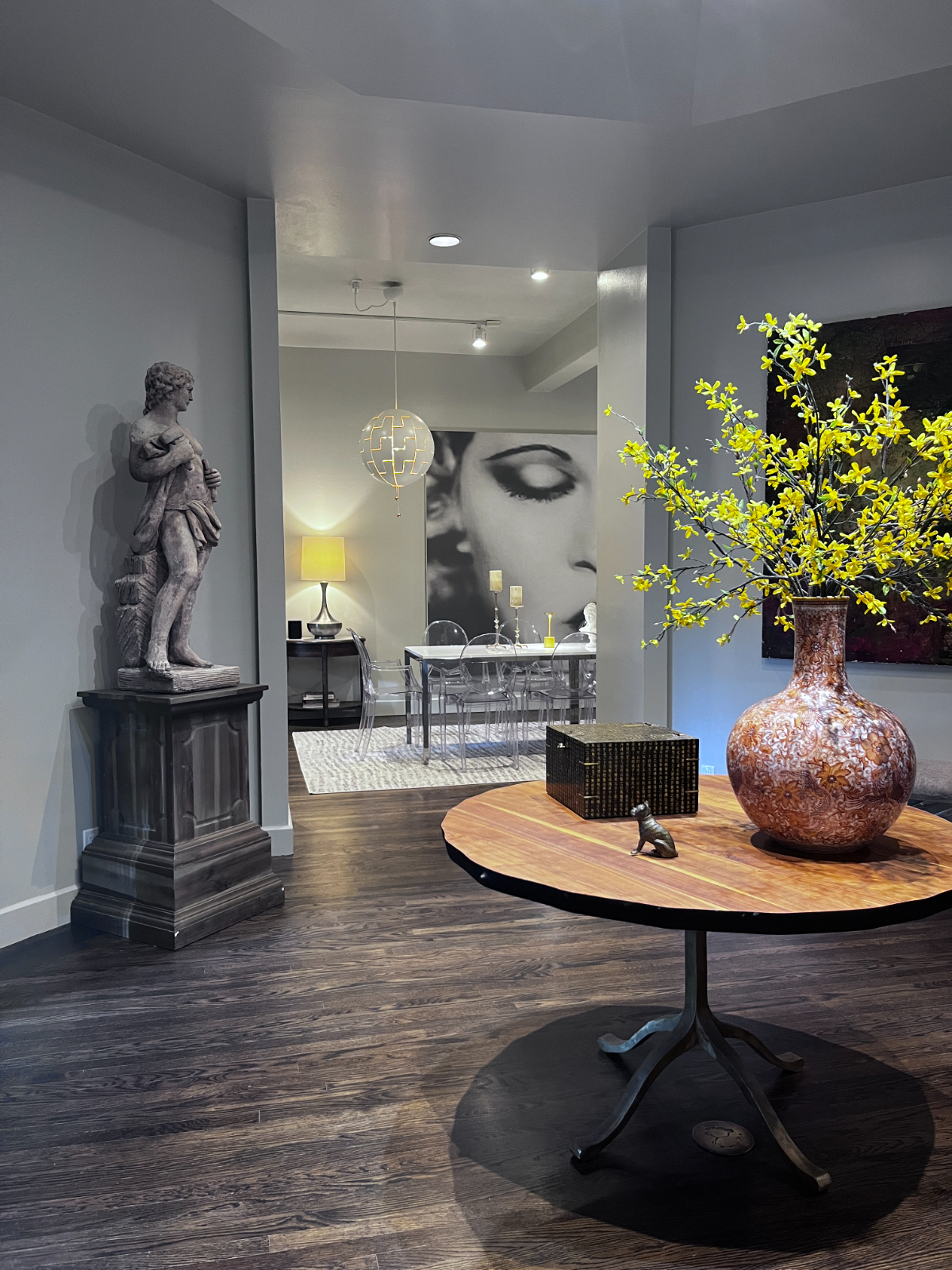 Large executive home designer home - Photo 5