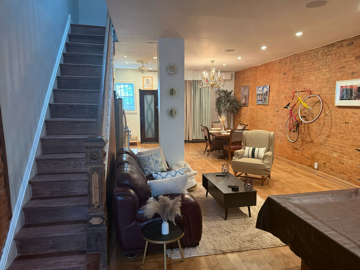 Cozy Brick 3 bedroom Townhome - Photo 1
