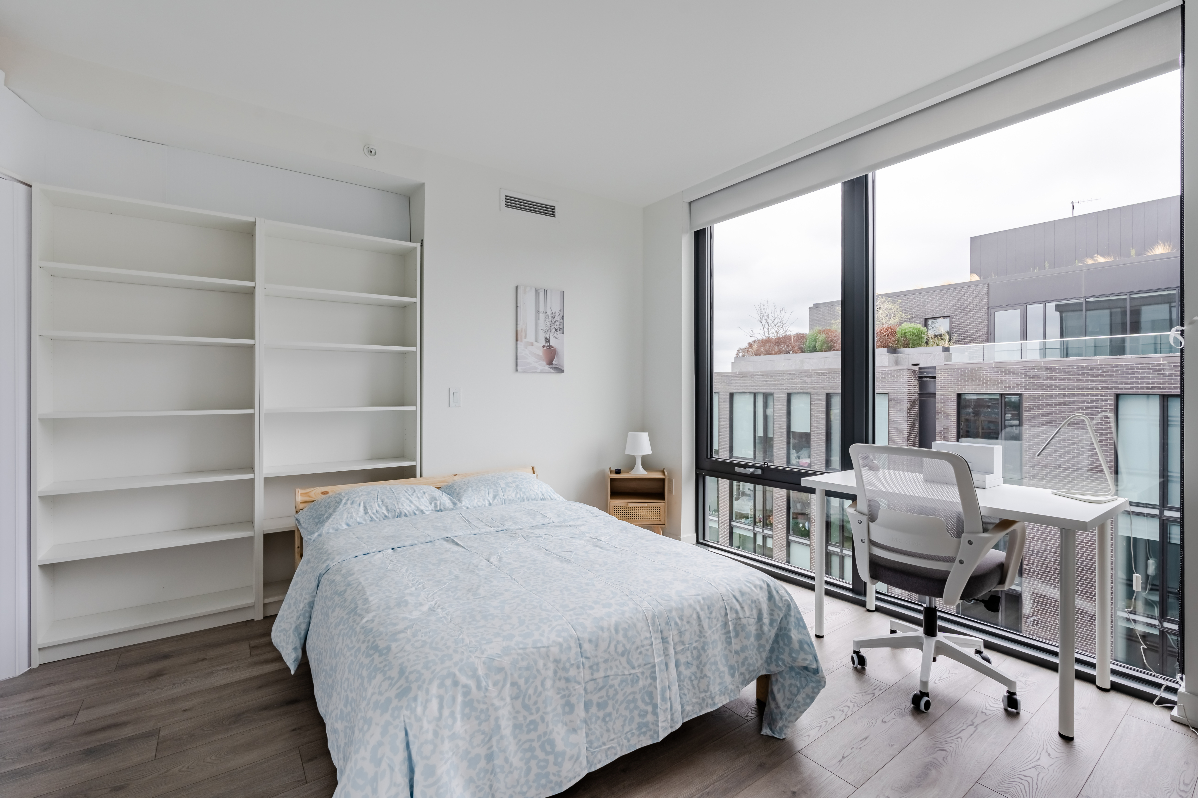 Furnished Room at Union Market - Photo 2