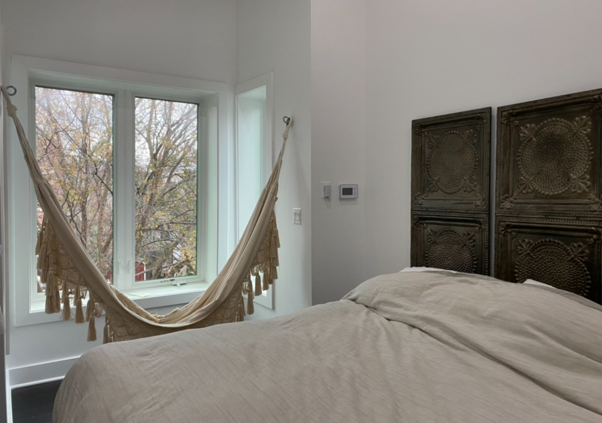 Beautiful Home, Centrally Located- Walking Distance to 4 Main Hospitals in DC - Photo 5
