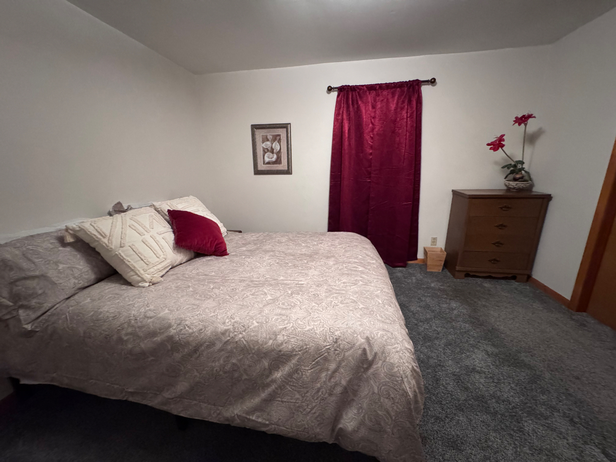 Oxbow House - Fully Furnished and Equipped for Comfort and Convenience - Photo 12