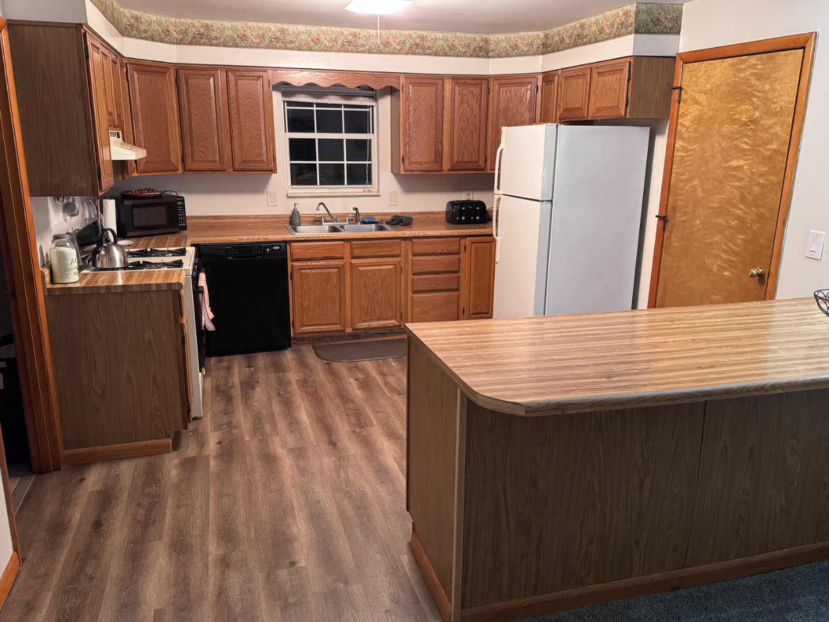 Oxbow House - Fully Furnished and Equipped for Comfort and Convenience - Photo 3