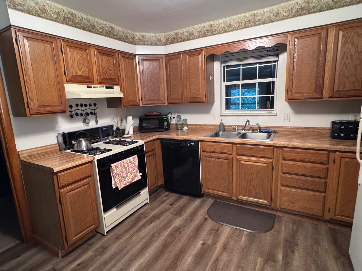 Oxbow House - Fully Furnished and Equipped for Comfort and Convenience - Photo 2