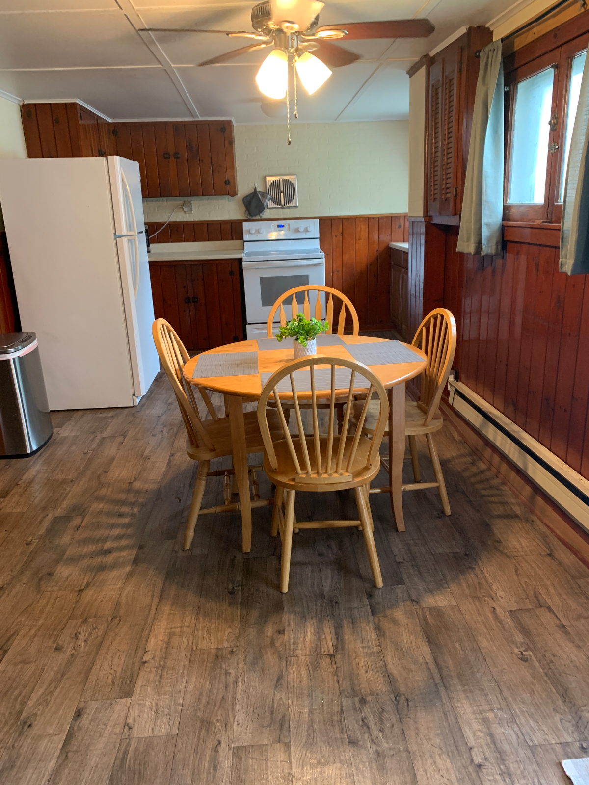 Standish back 2 bedroom - Photo 2