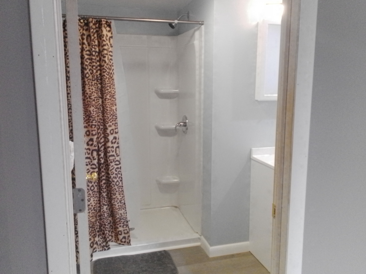 Newly Remodeled 1BR Apartment in Richfield... - Photo 6