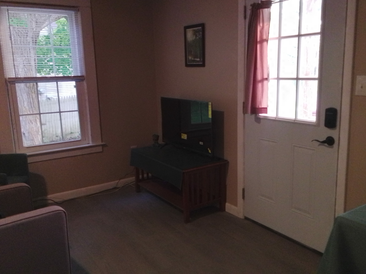 Newly Remodeled 1BR Apartment in Richfield... - Photo 8