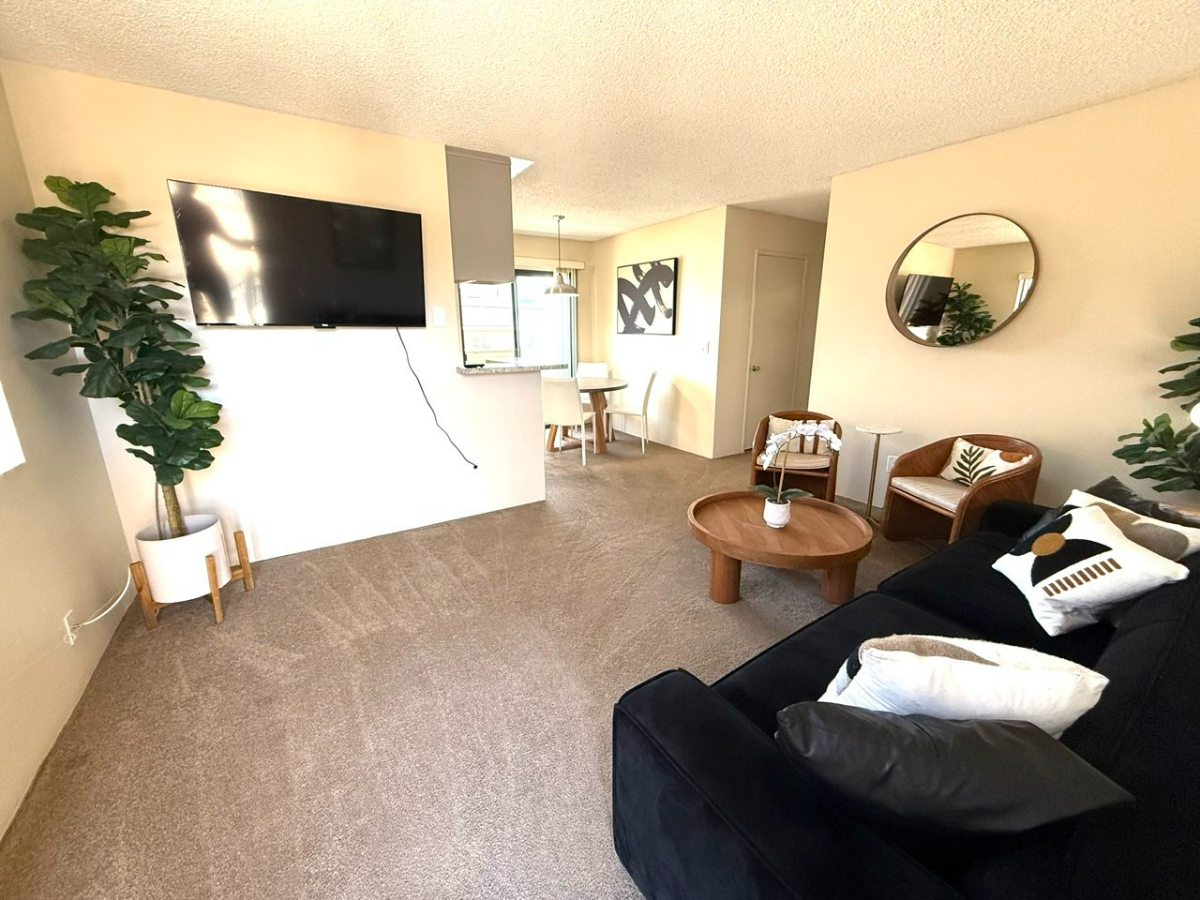 Normal Heights 1st Floor Unit 2BR/1BA, Pet OK, WD - Photo 1