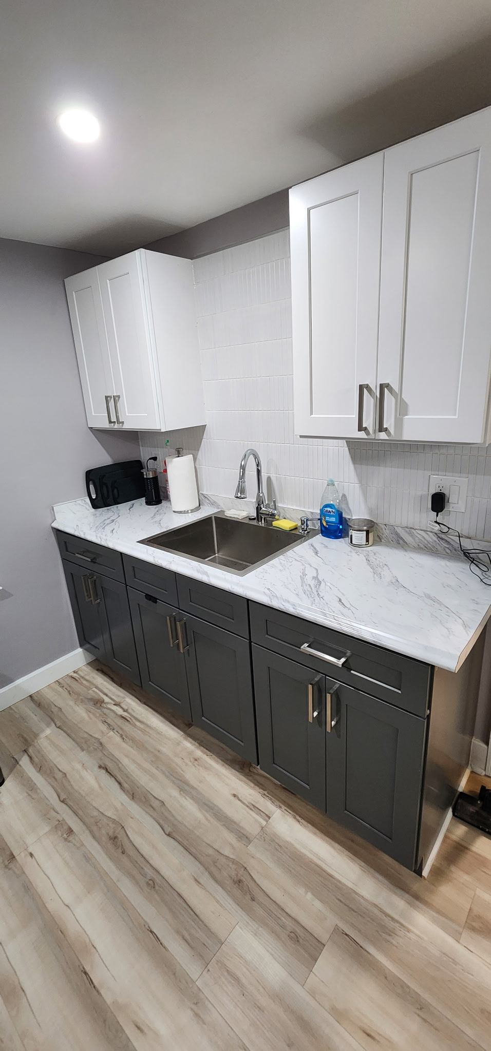 Newly renovated - Photo 4