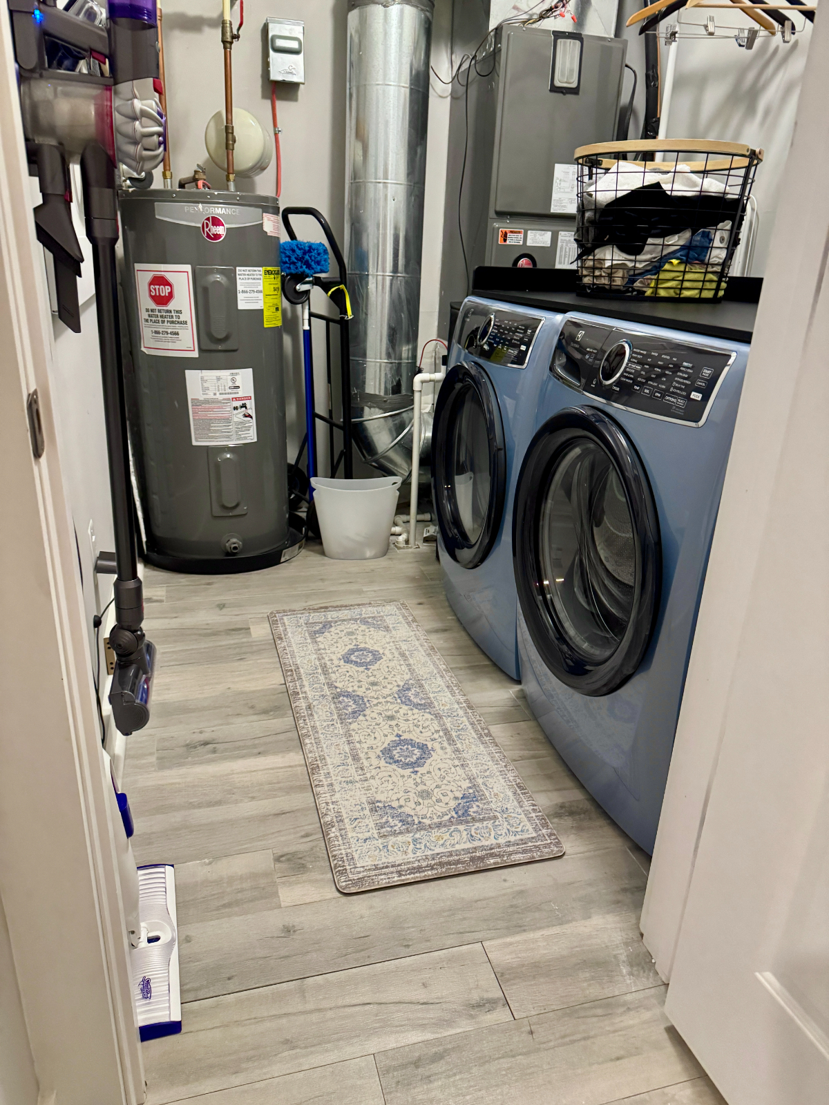 Private bedroom with insuite bathroom near Washington DC VA Medical Center, Medstar, Children's and  - Photo 4