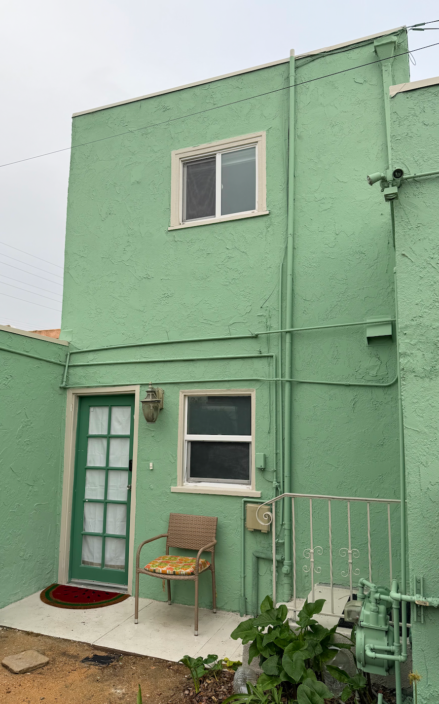 1 Bedroom 1 Bath Private Unit in the Heart of San Diego's North Park with all new furnishings, easy free parking, W/D, backyard hens,... - Photo 3