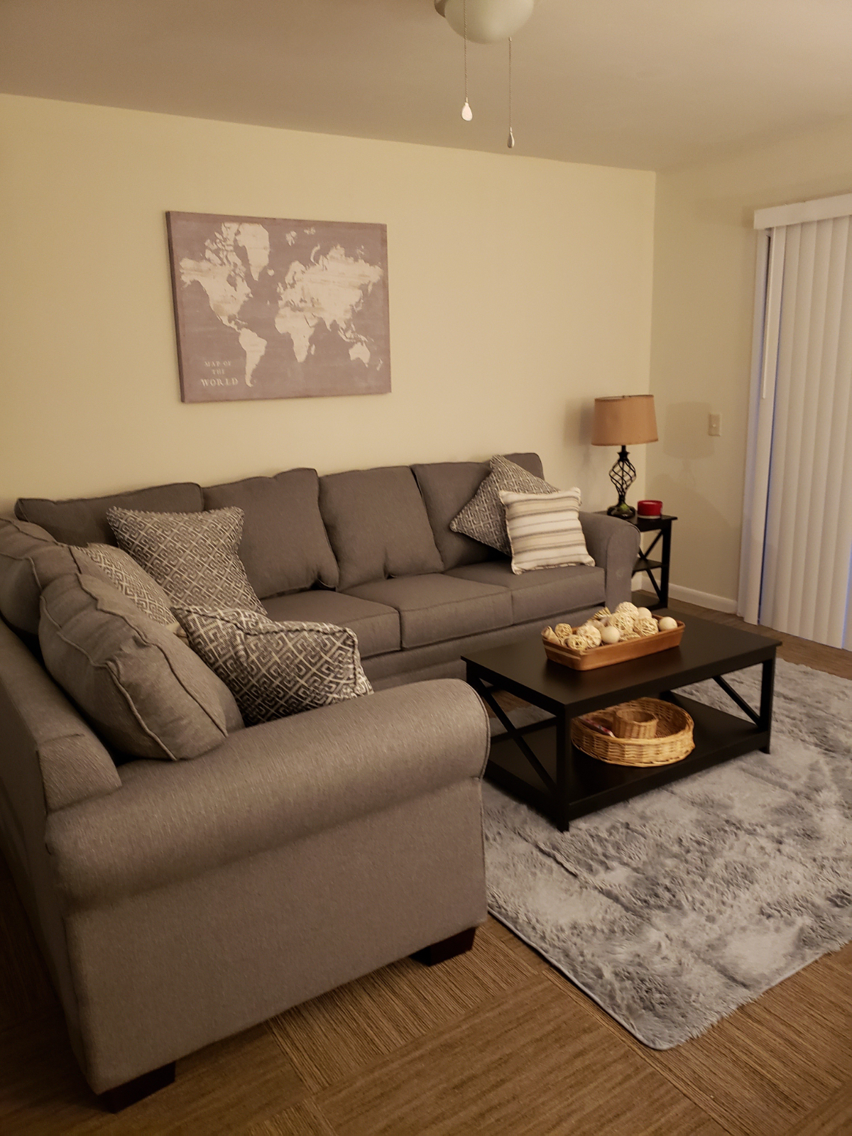 Cozy Townhome in Downtown Parkersburg - Photo 9
