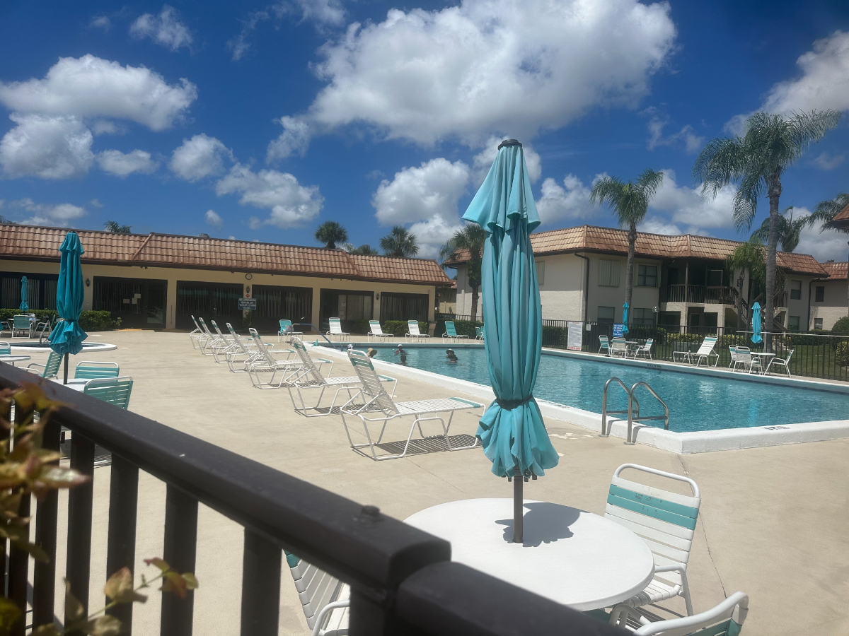 Condo for rent by room. Suite and Room with separate Bath Or Whole apartment.  Suite is $2500 a mont - Photo 8