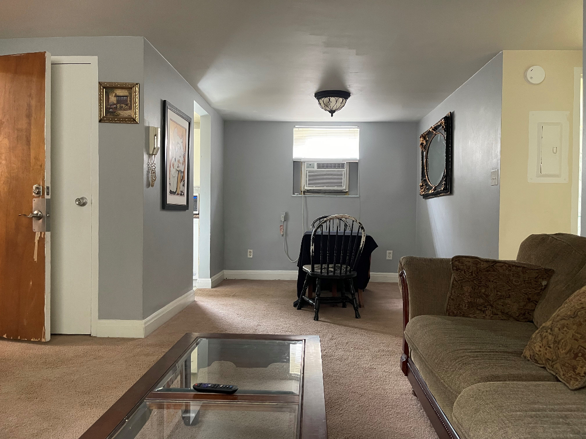Nice Apartment close to all Charleston Hospitals - Photo 1