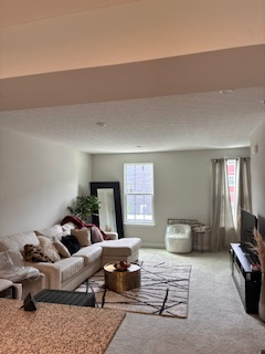 Executive Modern Townhome in Reynoldsburg, Ohio