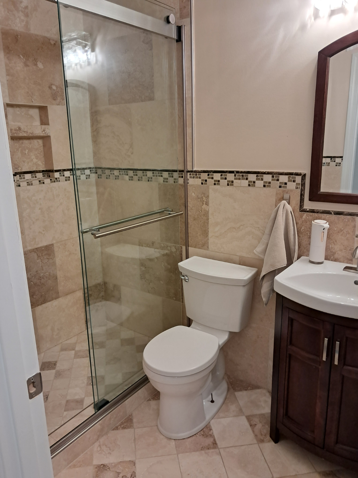 Fully Furnished Room with Private Bath in Spacious Shared Home - Photo 9