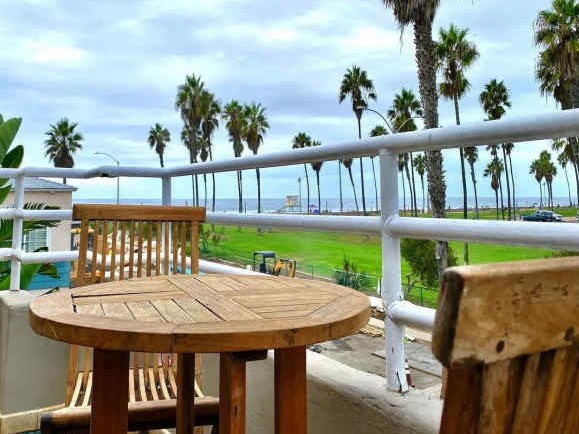 Top-Floor Mission Beach Condo with Ocean and Bay Views - Photo 2
