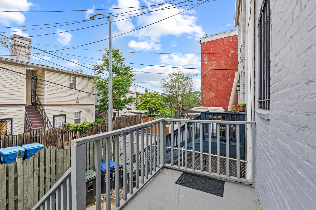 DC Shaw Home - Photo 1