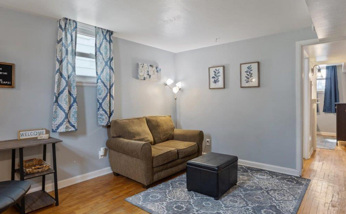 Furnished 1-Bed/1-Bath House in Quiet Neighborhood - Photo 1
