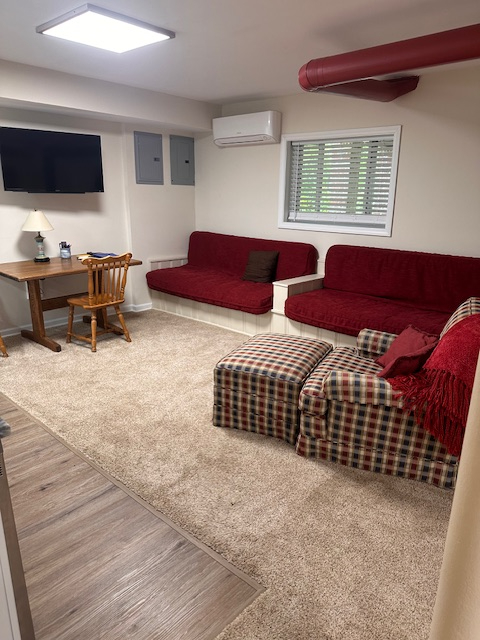 Studio Apartment - Photo 3