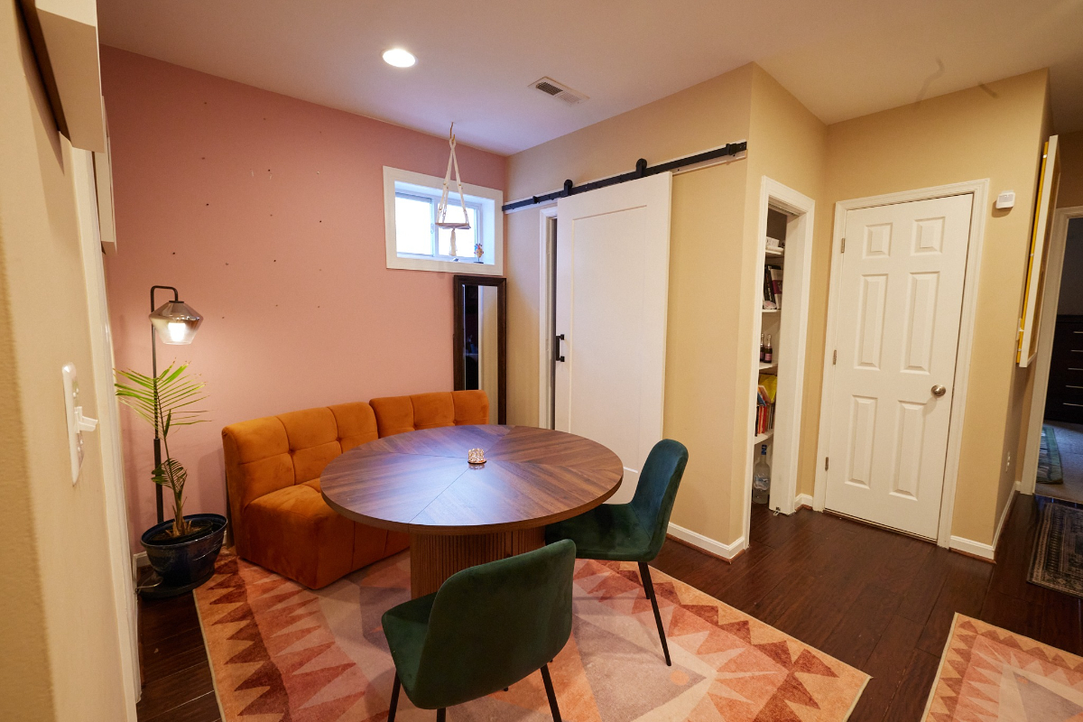 Top-Floor 2BR Condo in Prime Location - Fully Furnished & All Included - Photo 1