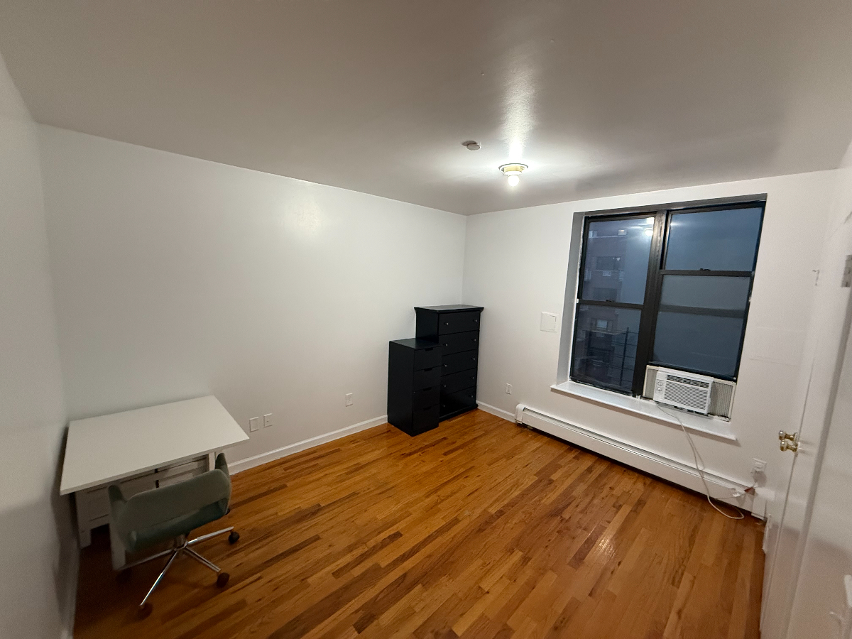 Complete One Bedroom Apartment - In Washington heights - Photo 2