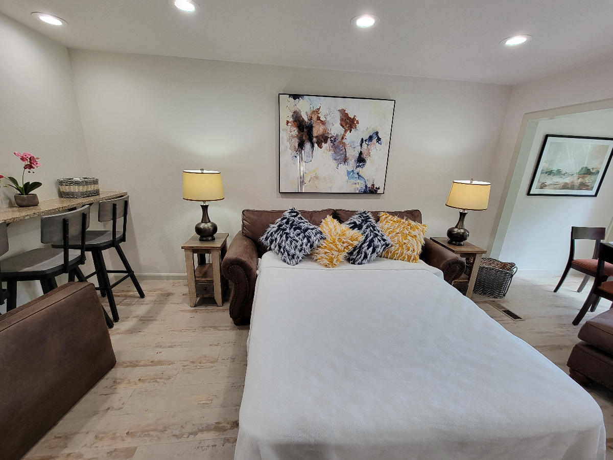 Bright, Comfy Condo Near Boise Towne Square Mall--with Pool Access & Walkable Trails - Photo 8
