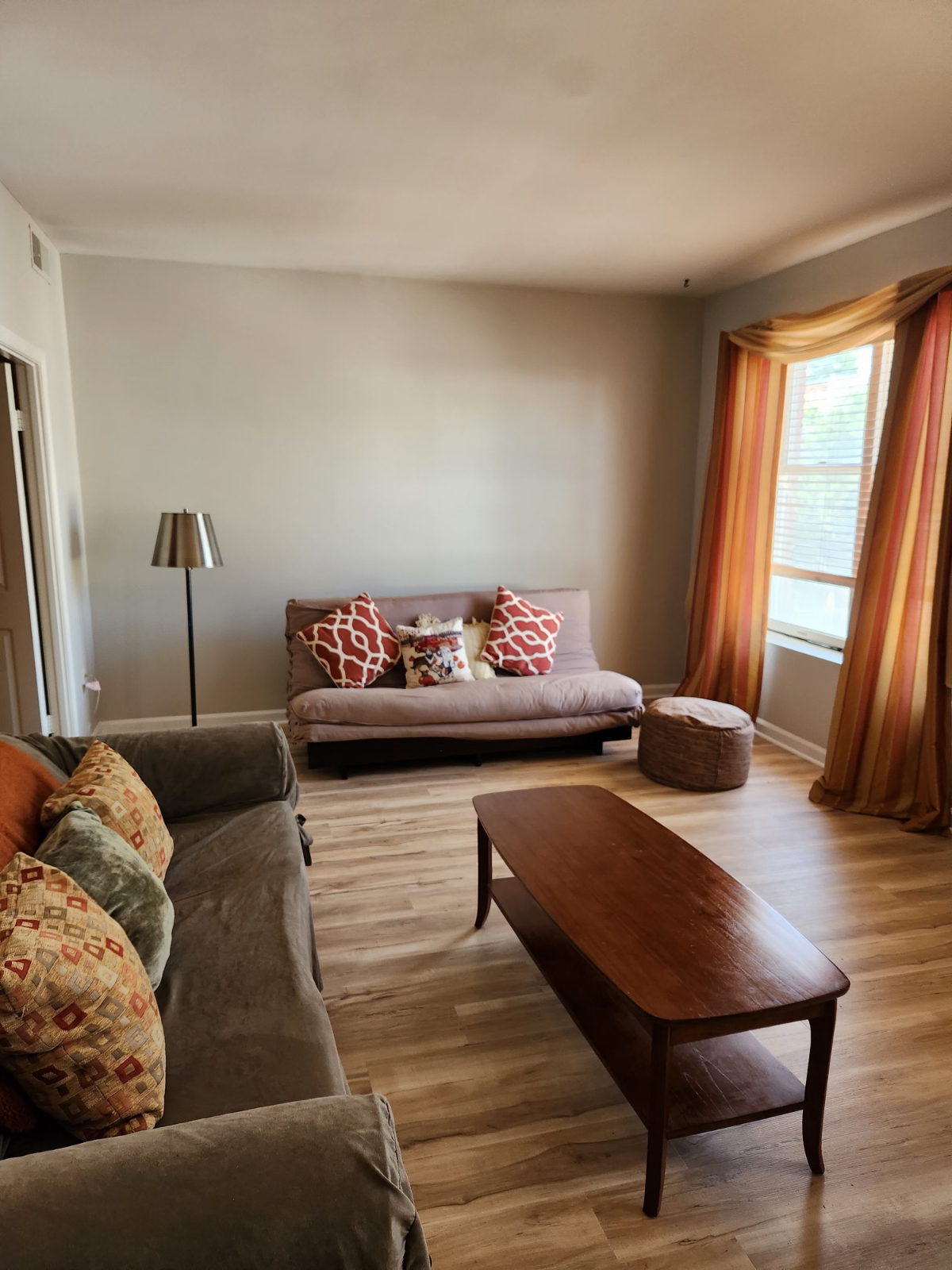Dupont Circle Quiet and Cozy Apartment - Photo 2