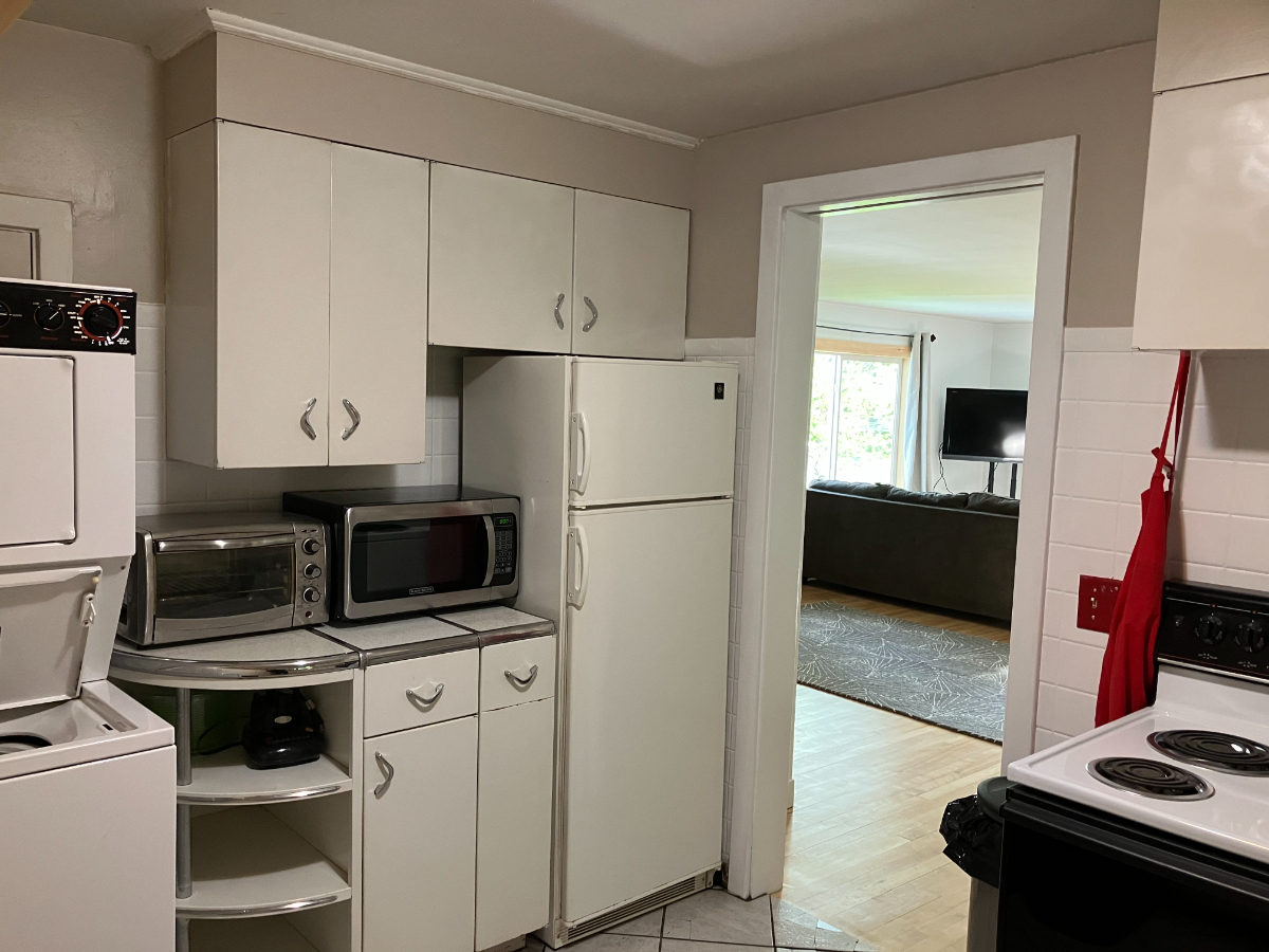 Clean, bright, spacious, 1 BR Apt in Derby Line - Photo 3
