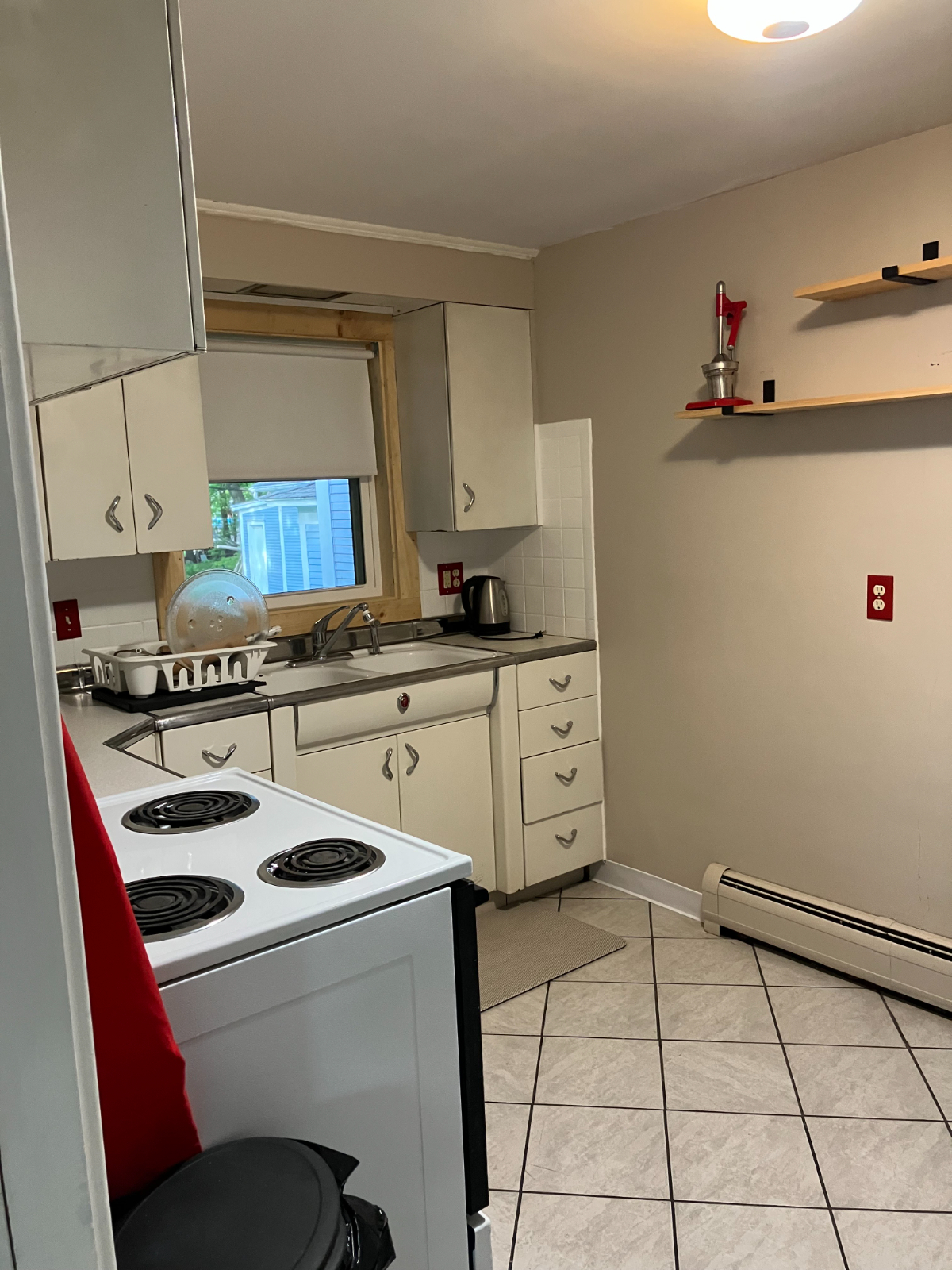 Clean, bright, spacious, 1 BR Apt in Derby Line - Photo 4