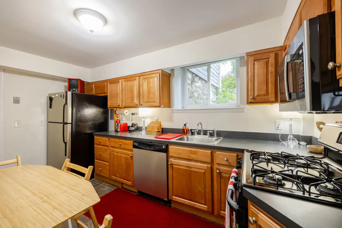 Charming private 1BR apt. Easy access to NYC, Medical Center, White Plains Hospital - Photo 9