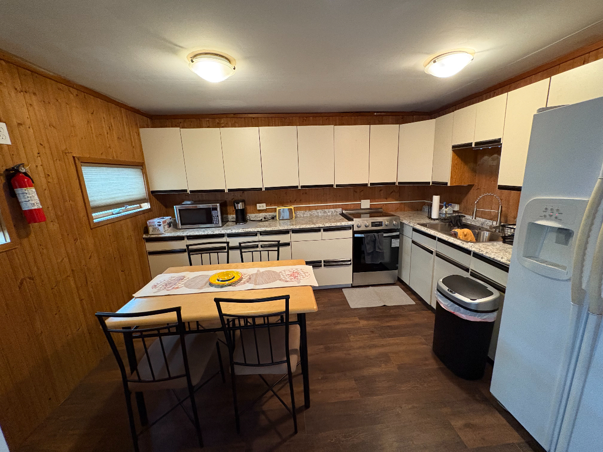 Serenity Cottage on the Hudson River - Photo 3