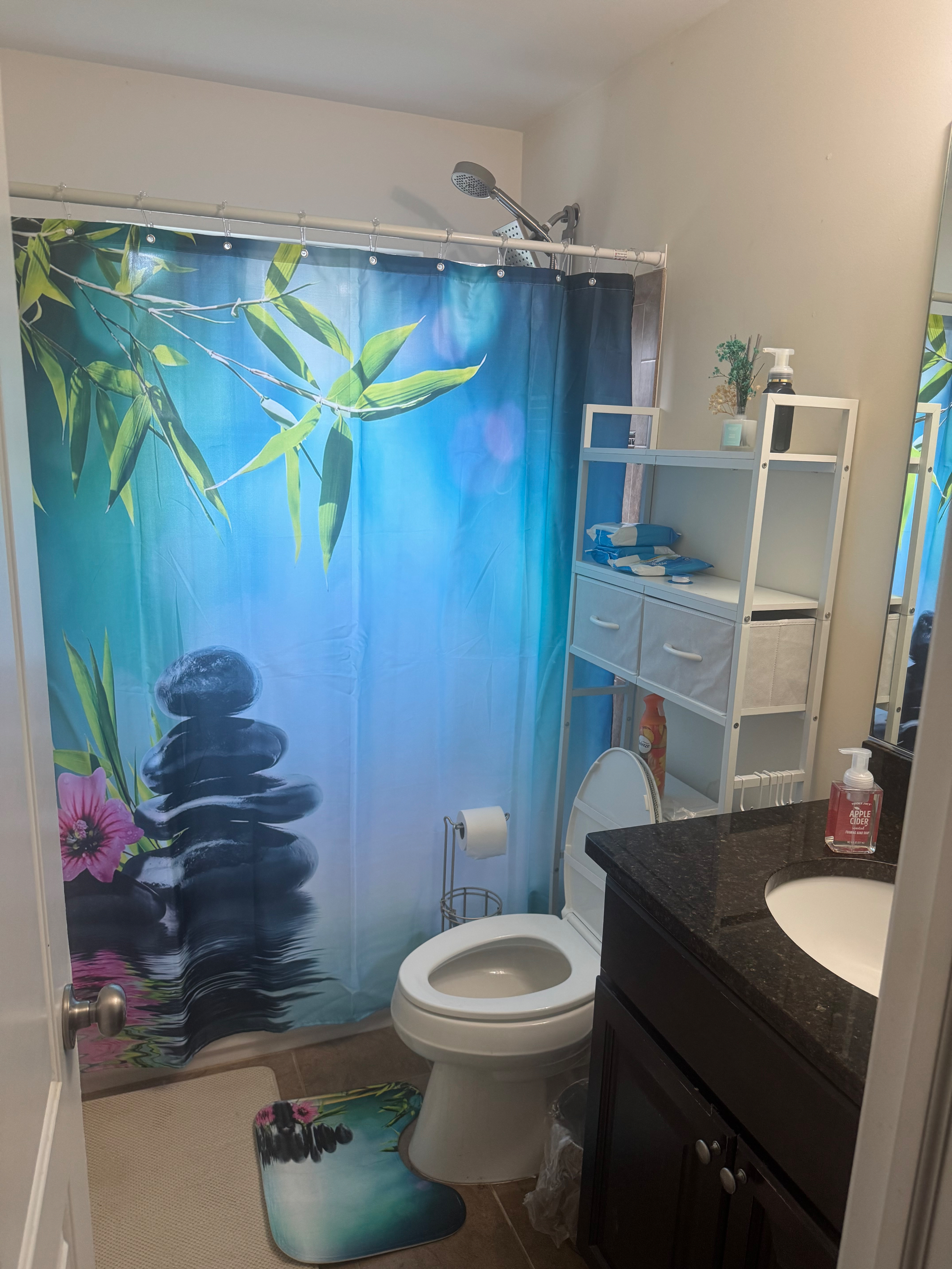 Room for rent in Single Family Home - All utilities covered - Photo 6