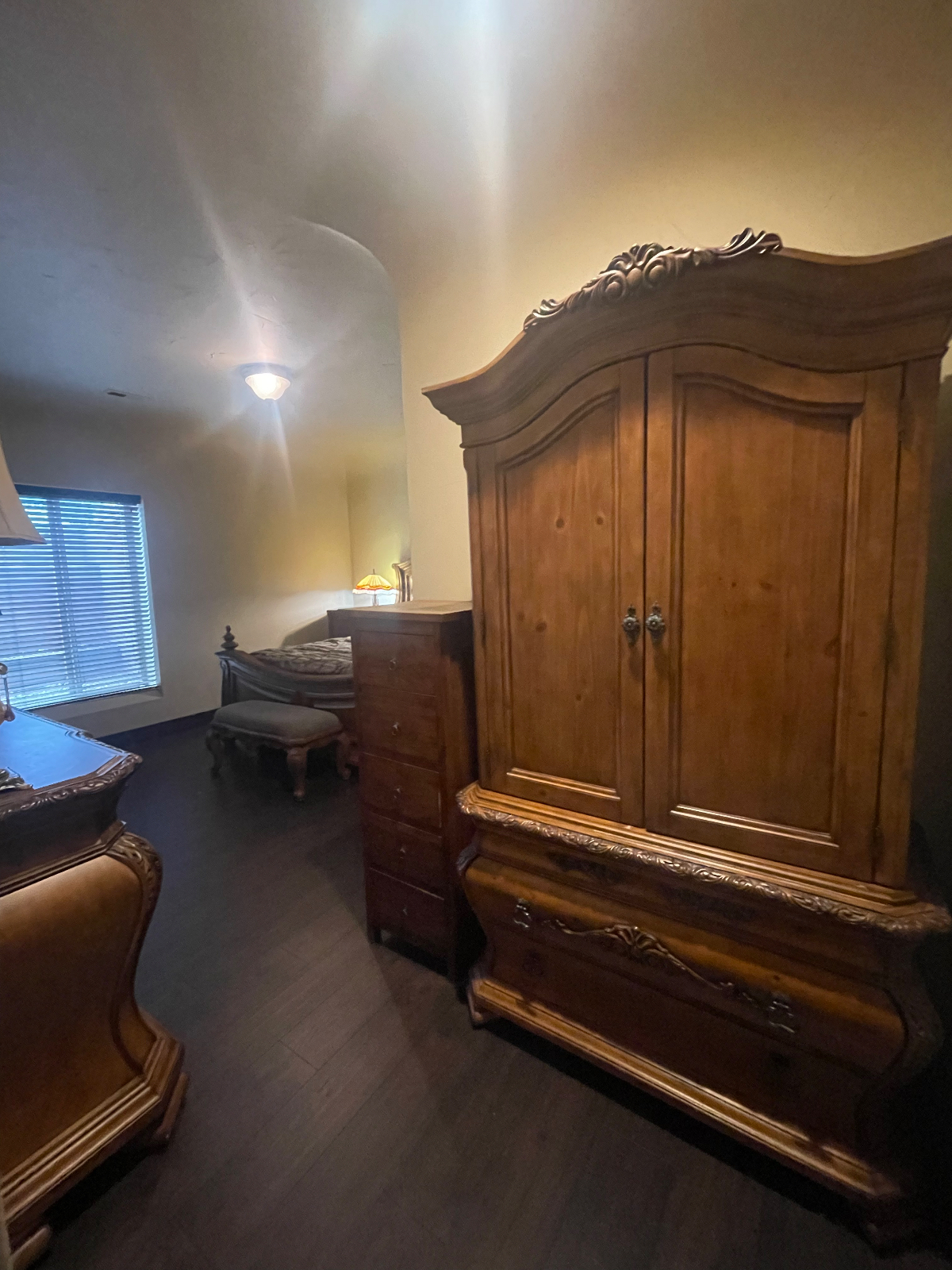 Large King SleepNumber Bedroom