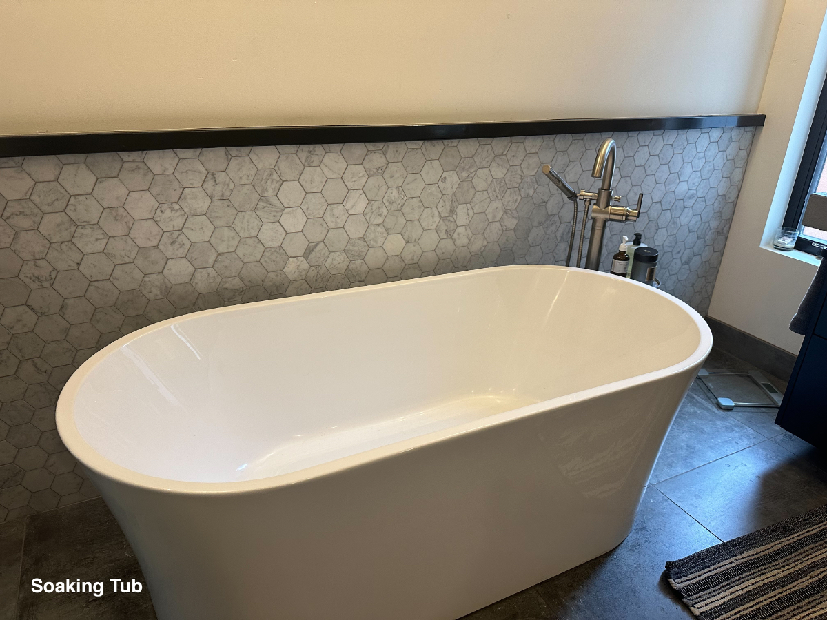Luxury Modern in Bend - Photo 4