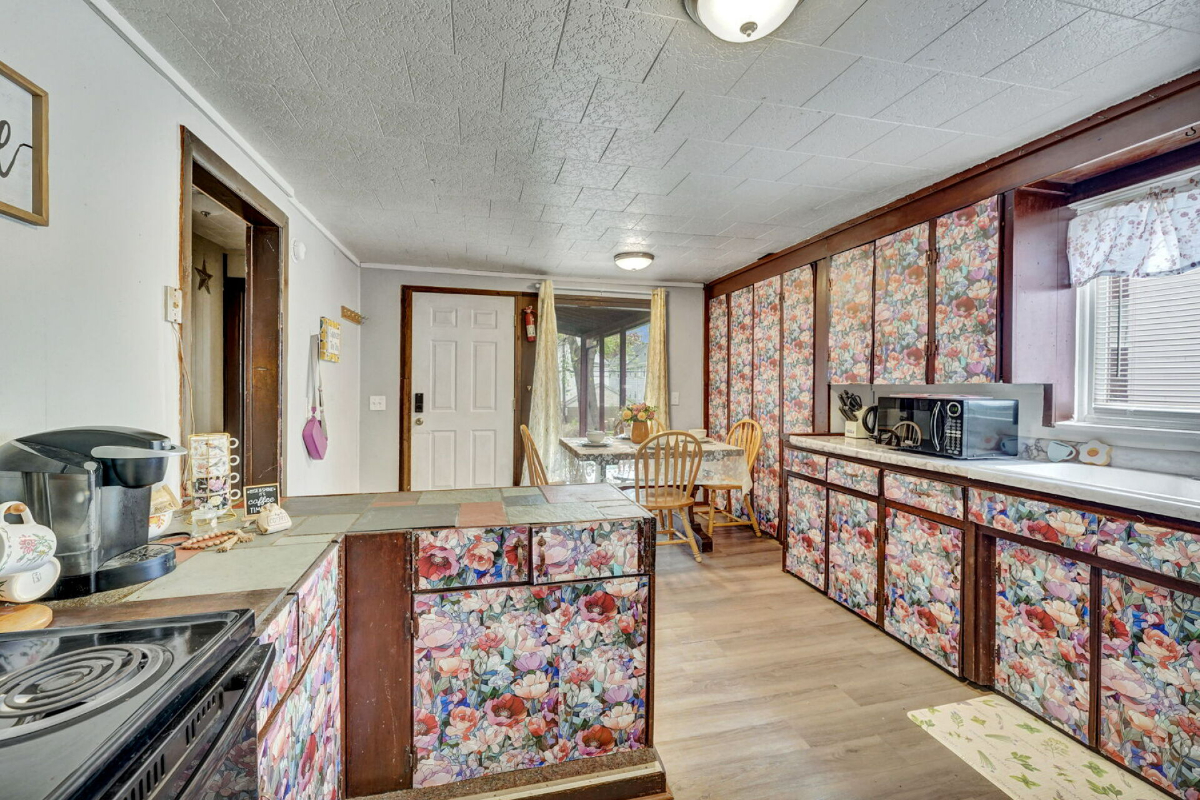 Accommodating 3bd 1 bth close to many of Rochester's hospitals - Photo 1