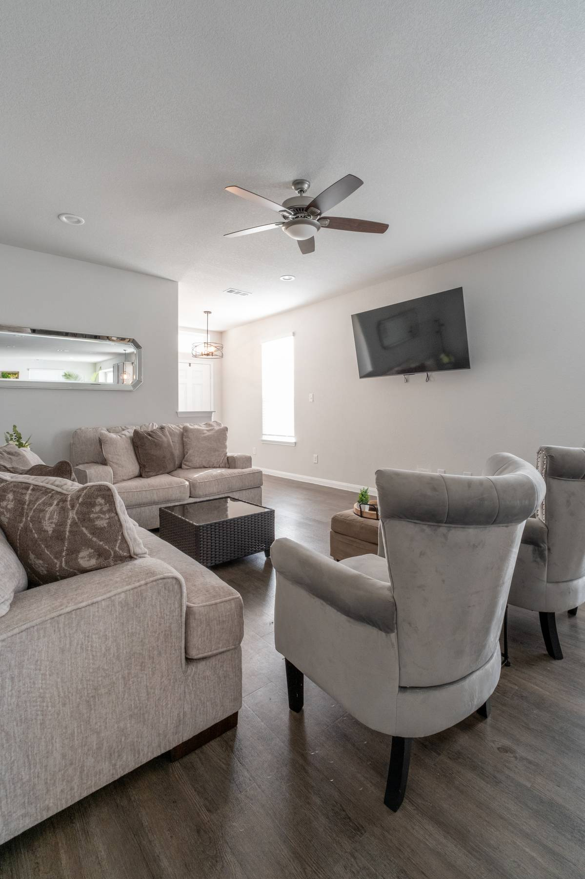 Spacious House Minutes from TAMU - Photo 4