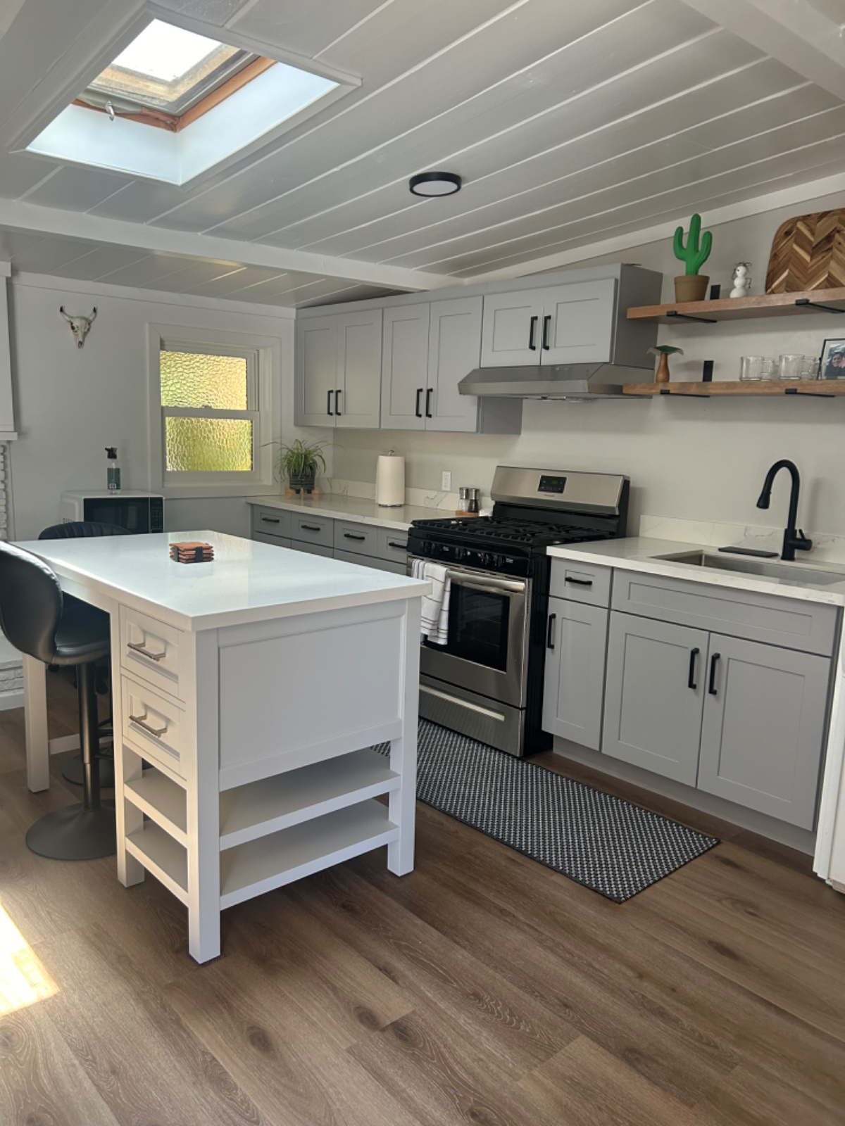 Charming and Private Alum Rock Cottage with All the Comforts of Home - Photo 4