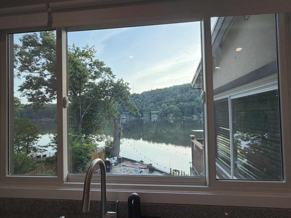 Lake Peekskill 1BR, Sunroom Lakefront... - Photo 4