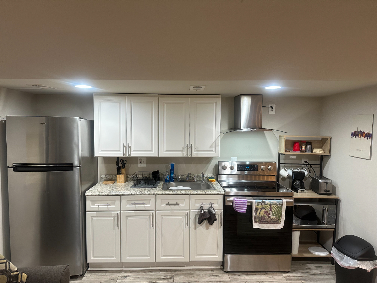 Comfortable 1-Bedroom Apartment - Photo 5