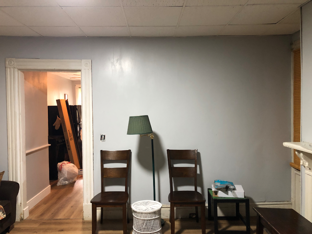 Comfortable and Inviting 1-BR Apartment in the Heart of Troy - Utilities Included - Photo 3