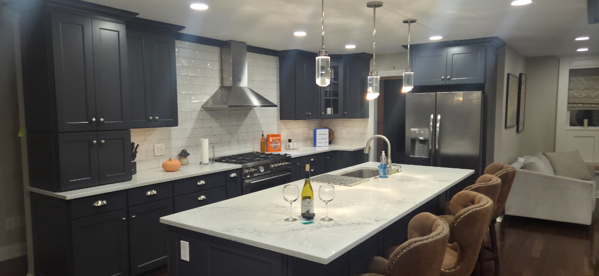 New Open floor plan 2000 square feet apt - Photo 2