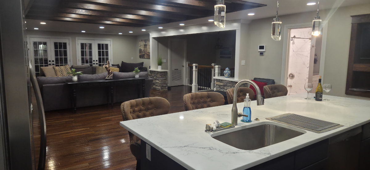 New Open floor plan 2000 square feet apt - Photo 6