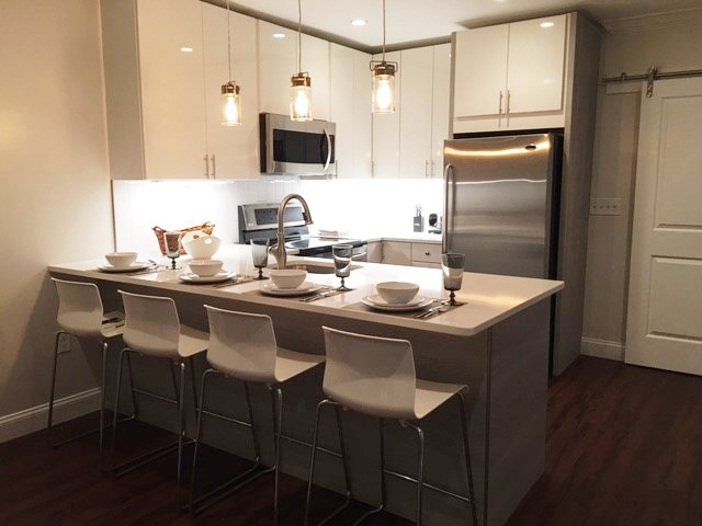 Cozy Renovated Apartment in Capitol Hill Near H Street - Walk-In Closet, Full Kitchen & All Utilitie - Photo 1