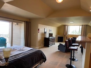 Apartment/Bonus Room in Eagle Crest - Photo 1