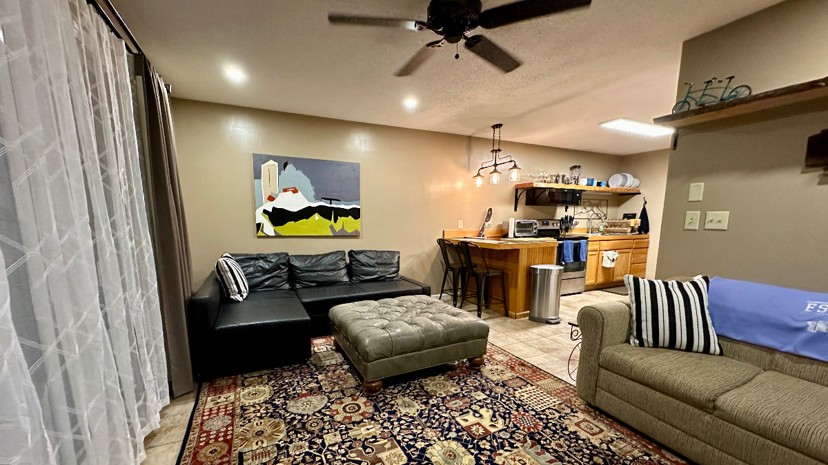 Cozy Mountainside Condo - Photo 2