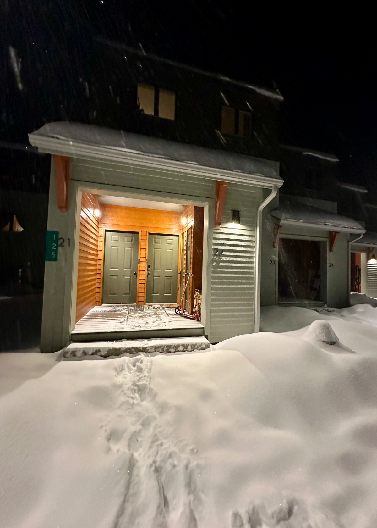 Cozy Mountainside Condo - Photo 10