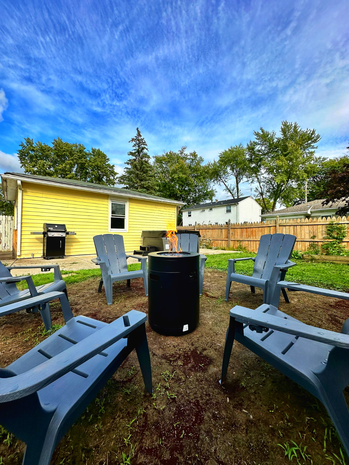 3 Bedroom Bungalow with Hot Tub - Photo 9