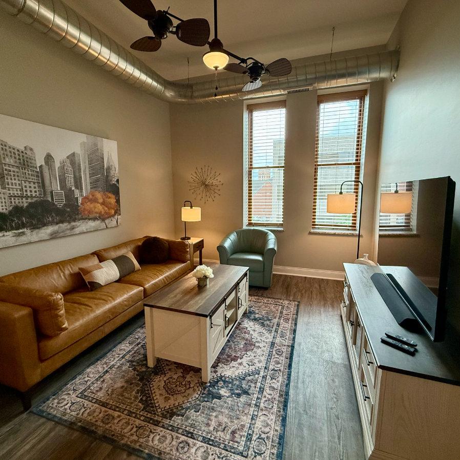 New Luxury Downtown Apt. 301